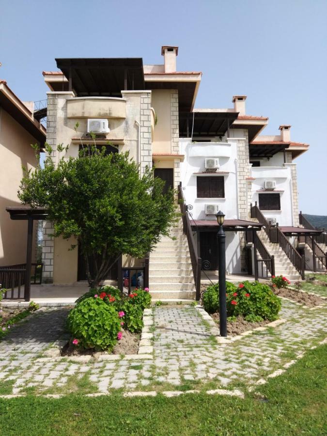 Balci Plaza Hotel And Balci Plaza Guest Bungalows Karpaz Peninsula Selenias Exterior photo