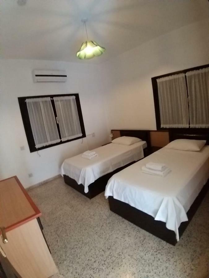 Balci Plaza Hotel And Balci Plaza Guest Bungalows Karpaz Peninsula Selenias Exterior photo